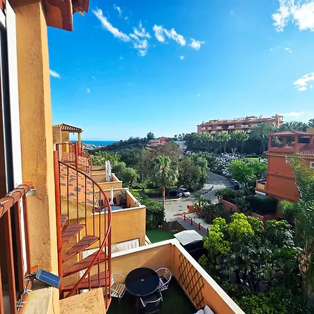 Aa Guest - Reserva De Golf Course Eco Марбелья